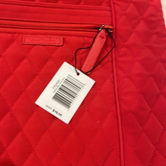 Red vera Bradley Crossbody NWT - Picture 2 of 5